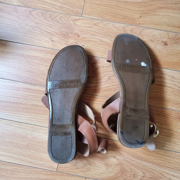 Sandals - Picture 2 of 2